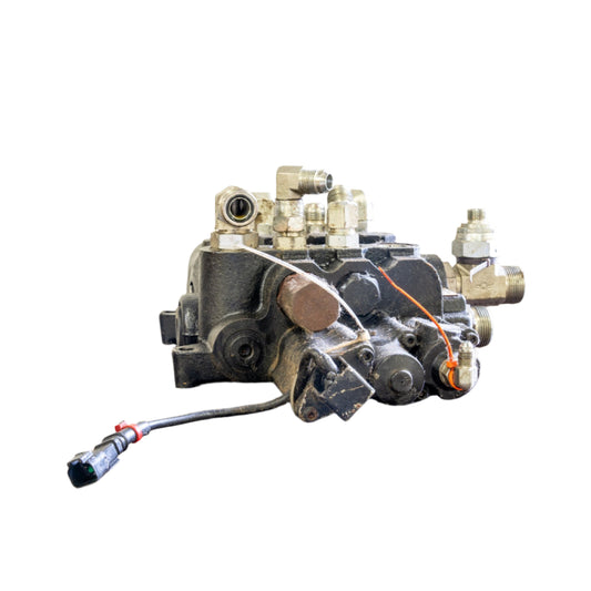 Hydraulic Valve 3-Spool Loader - 84218282U