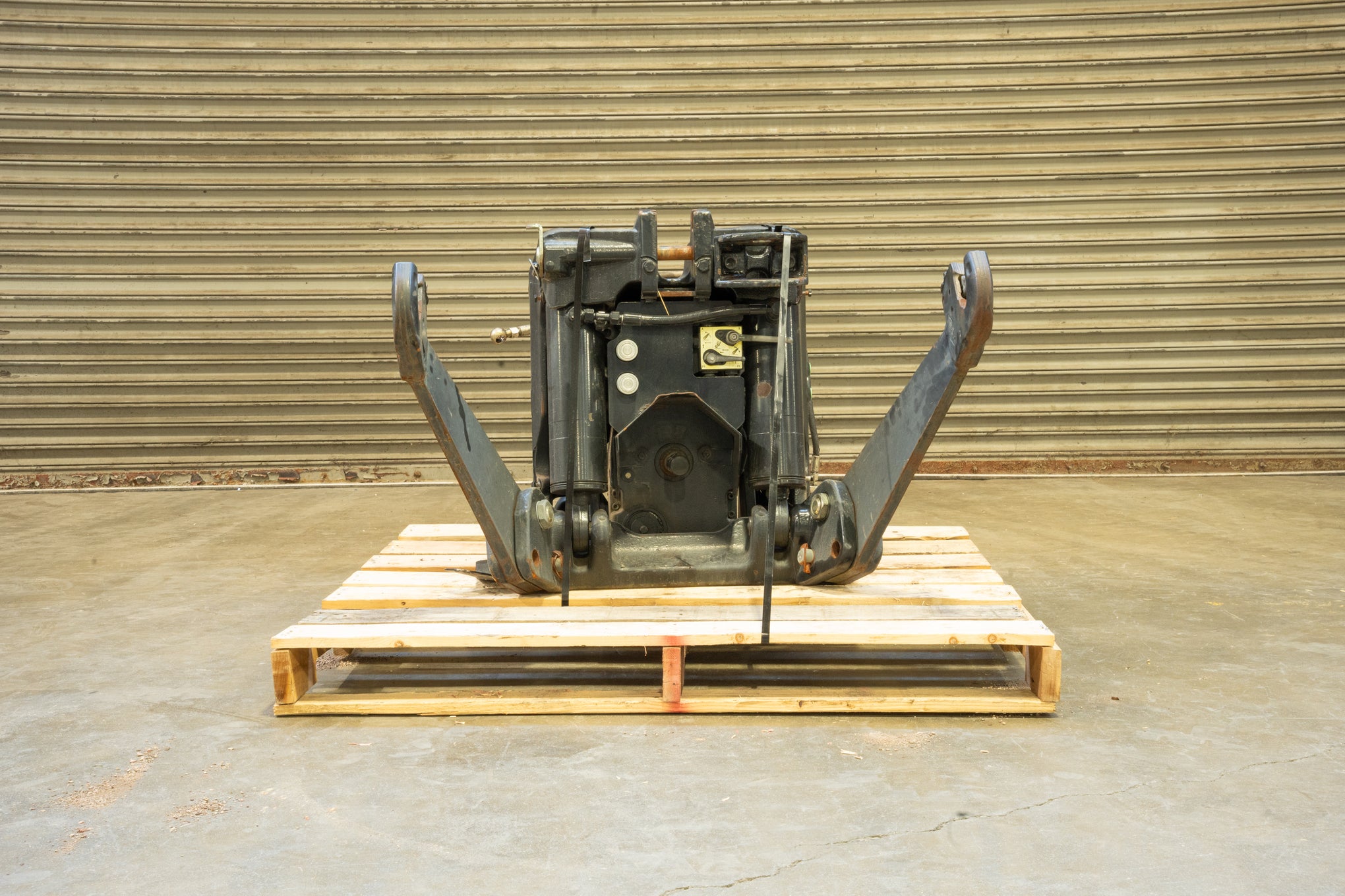 Front 3 PT. Hitch W/PTO - 87476108U