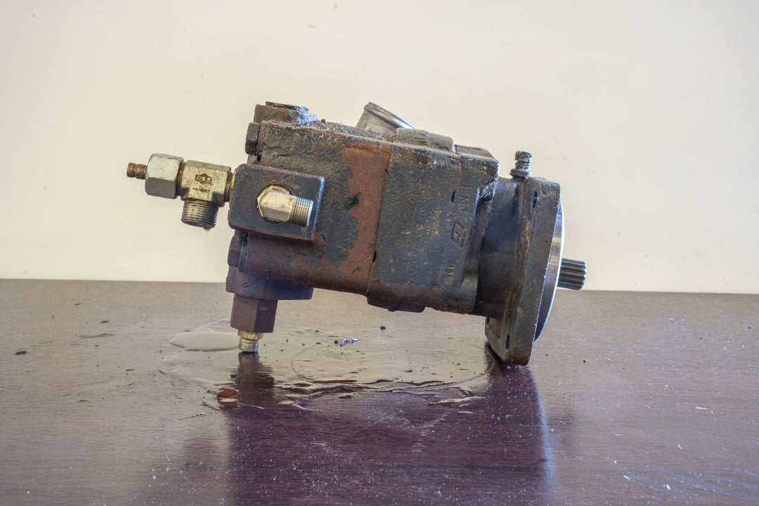 Hydraulic Pump - 48030083U