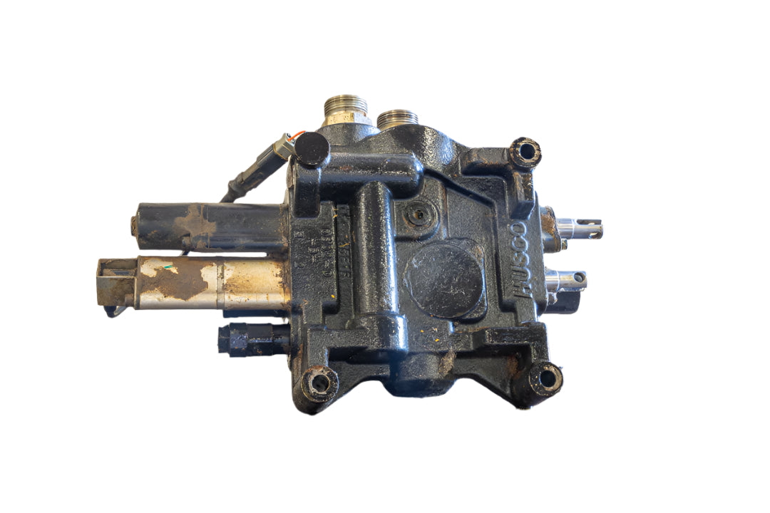 Hydraulic Control Valve - 84218271U