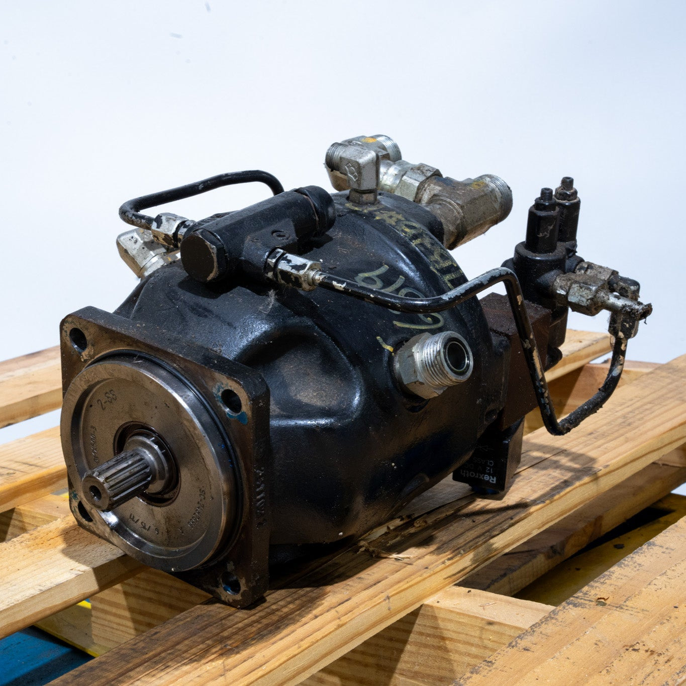 Hydraulic Pump - 84218971U