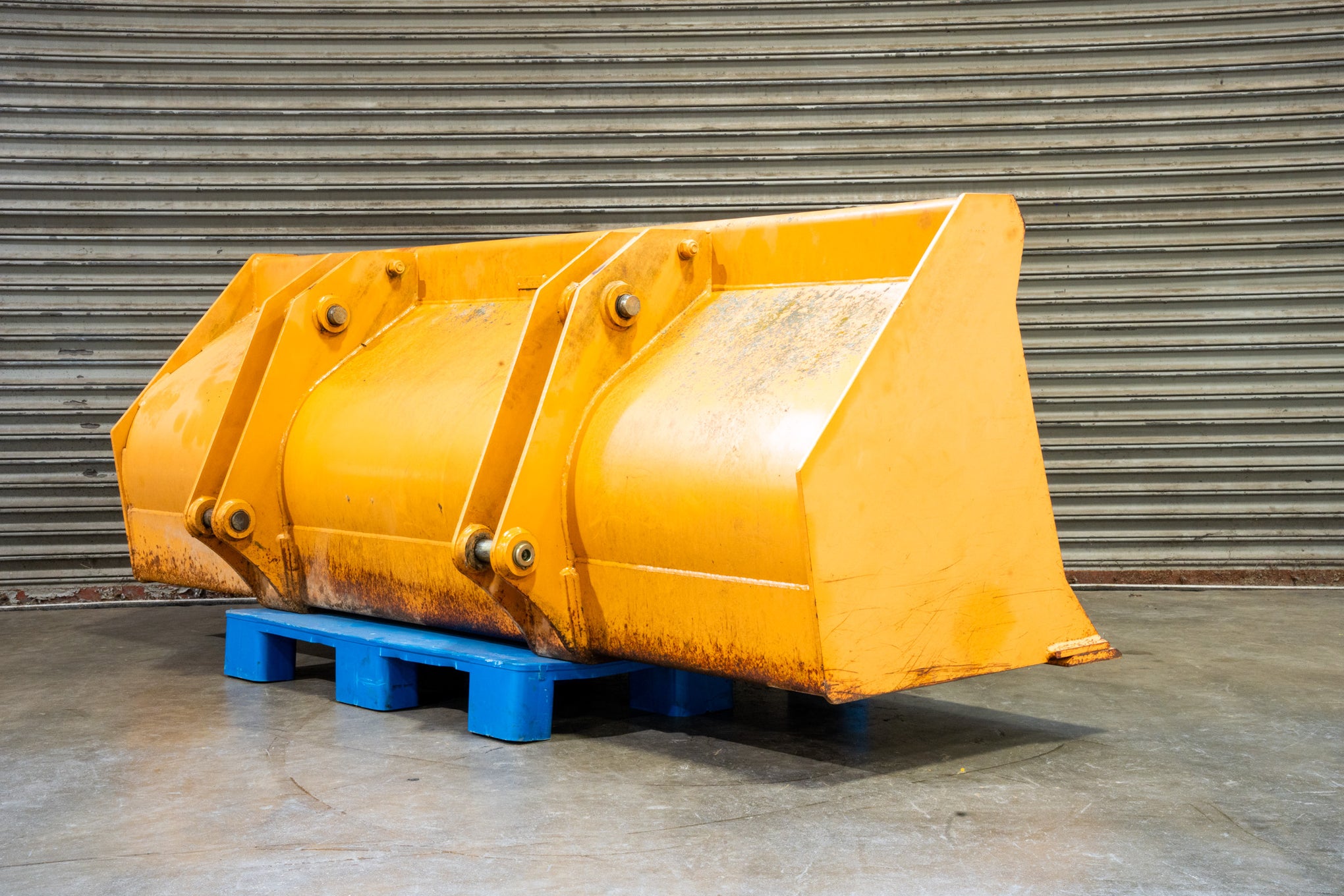 Front Loader Bucket - 87441060U