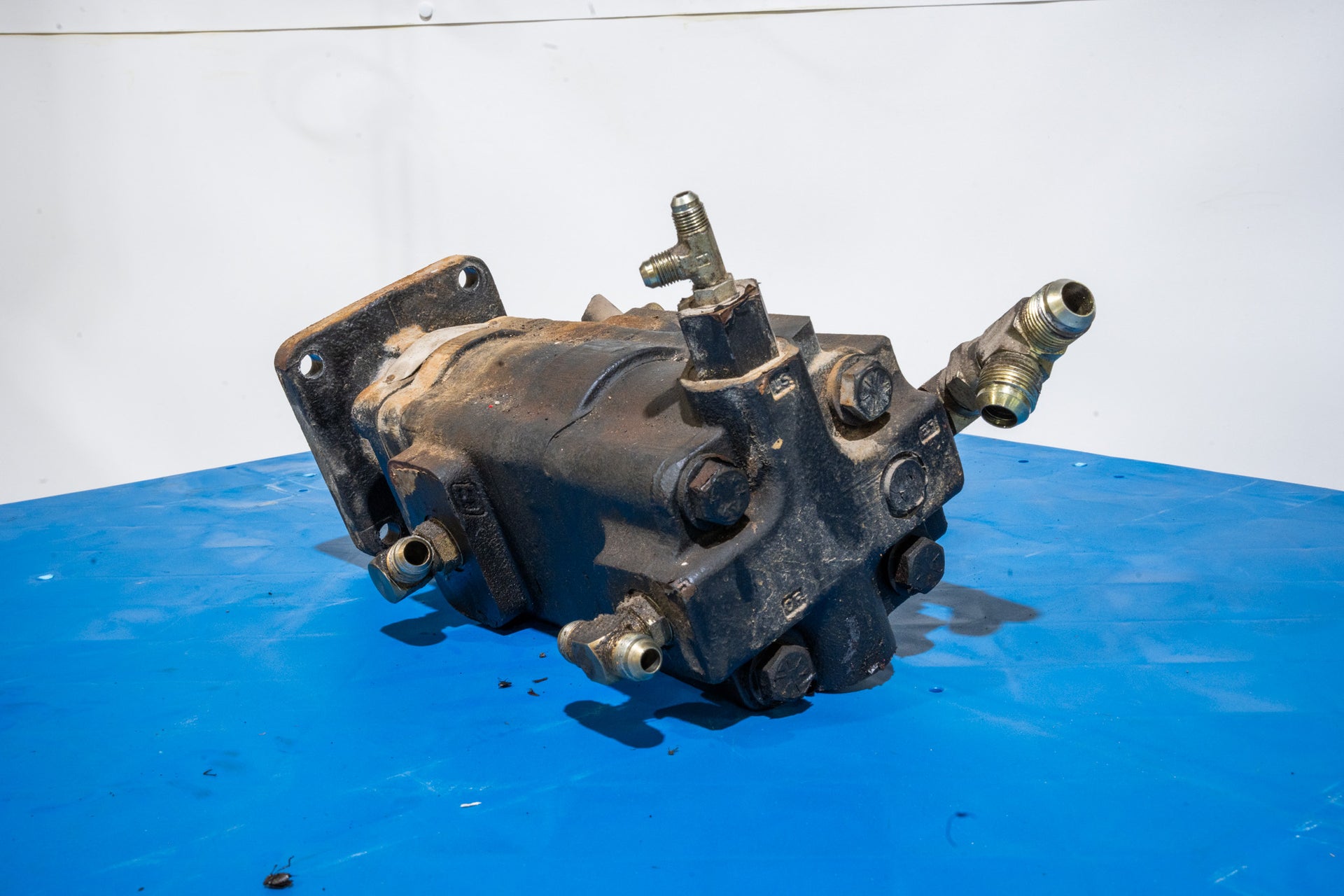 Hydraulic Pump - 87434674U