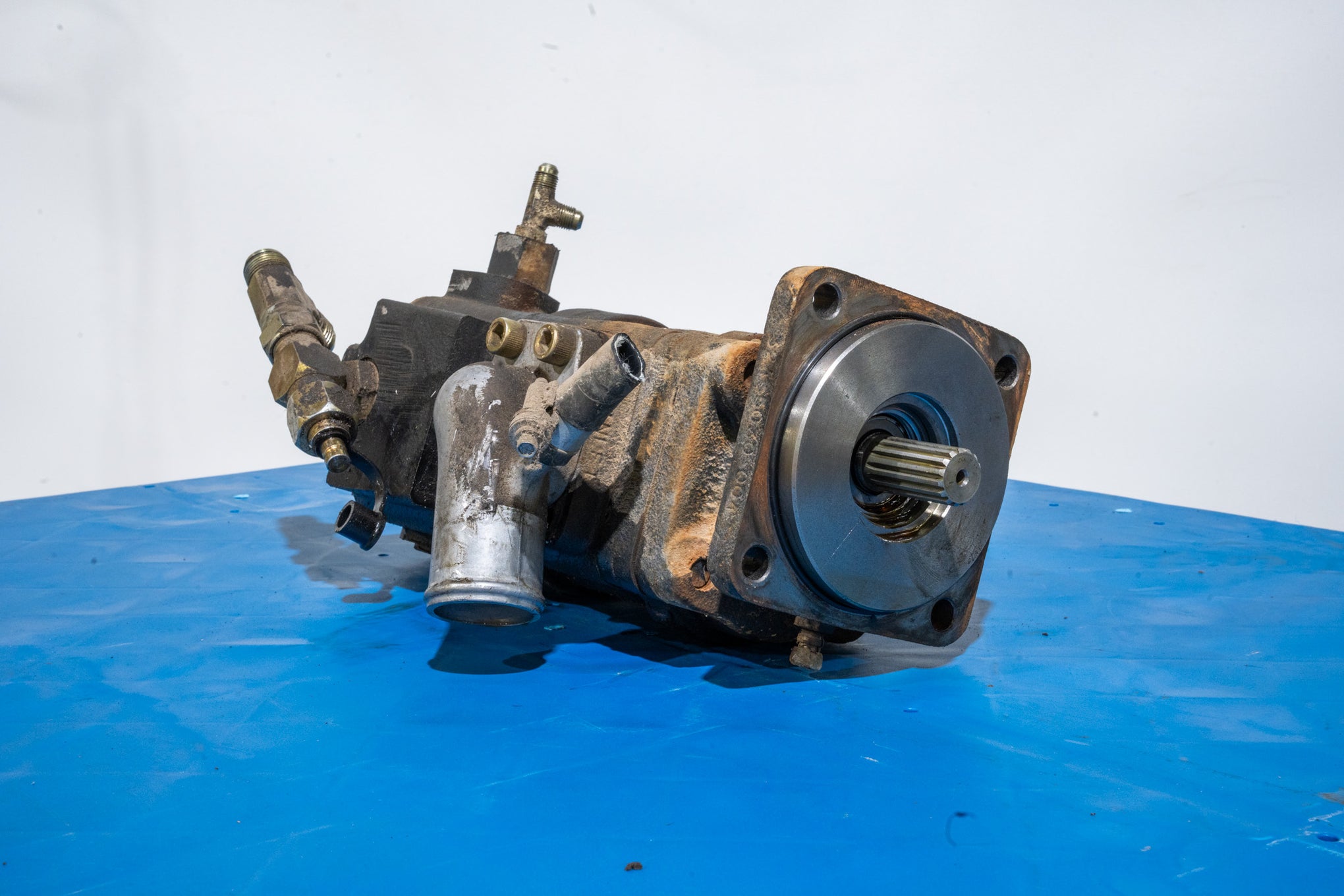 Hydraulic Pump - 87434674U