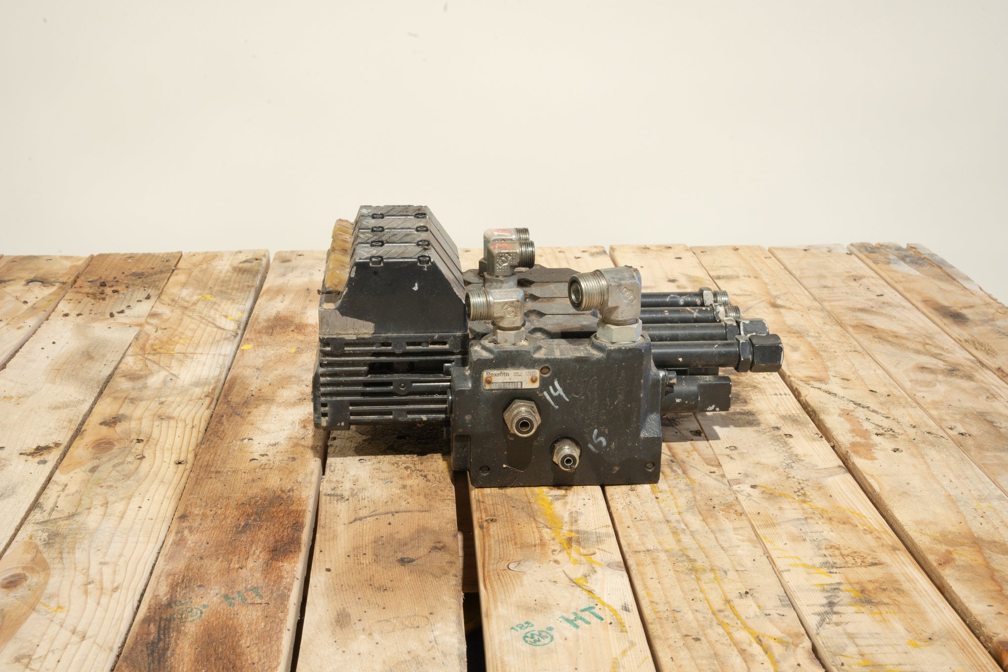 Valves 820386055 Rexroth