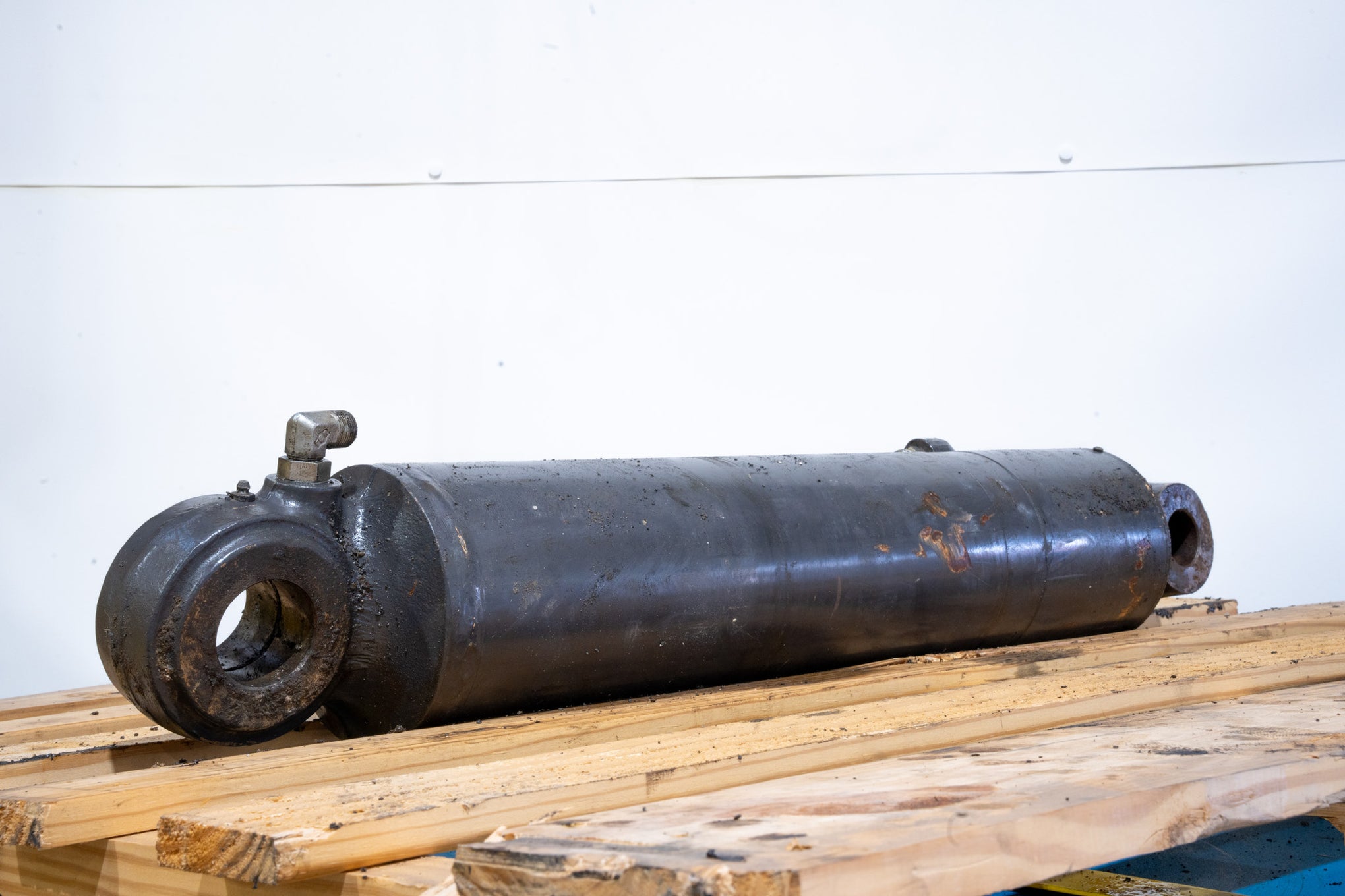 Outrigger Cylinder - 84421609U