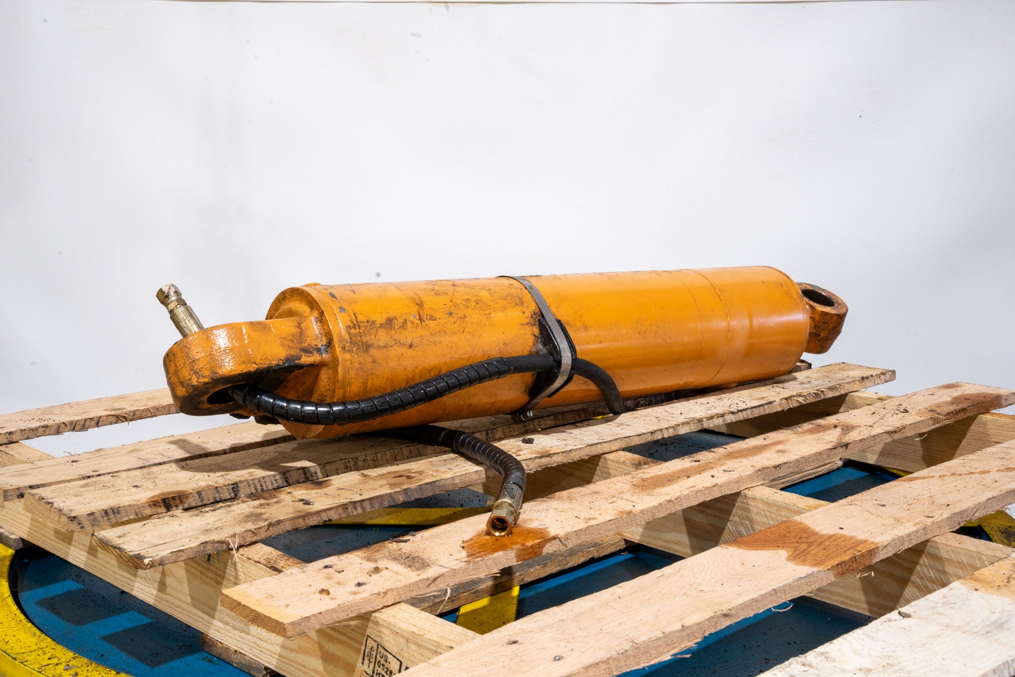Outrigger Cylinder - 177257A1U