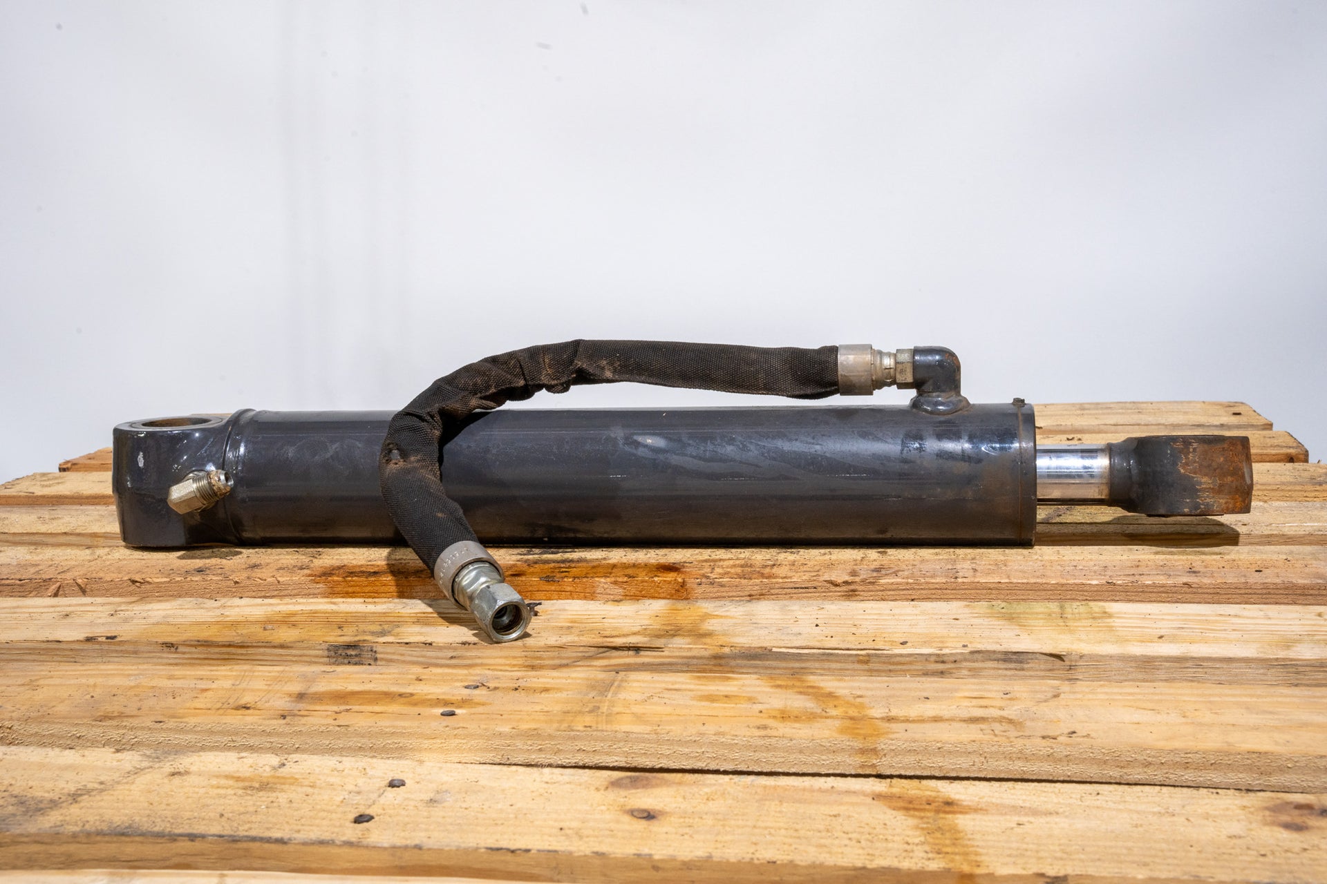 Hydraulic Tilt Cylinder - 47364444U