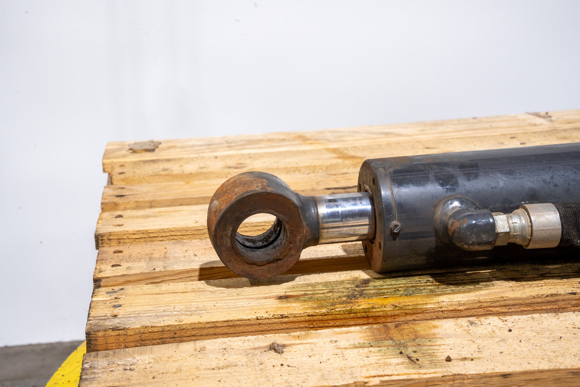 Hydraulic Tilt Cylinder - 47364444U