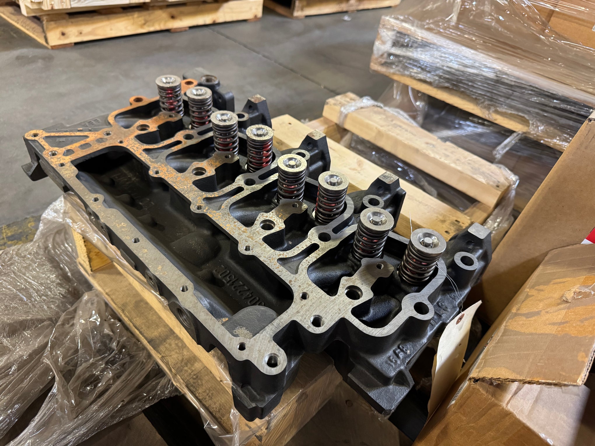 Iveco NEF 4.5L 504221502 Cylinder Head - 504221502 - 2856016
