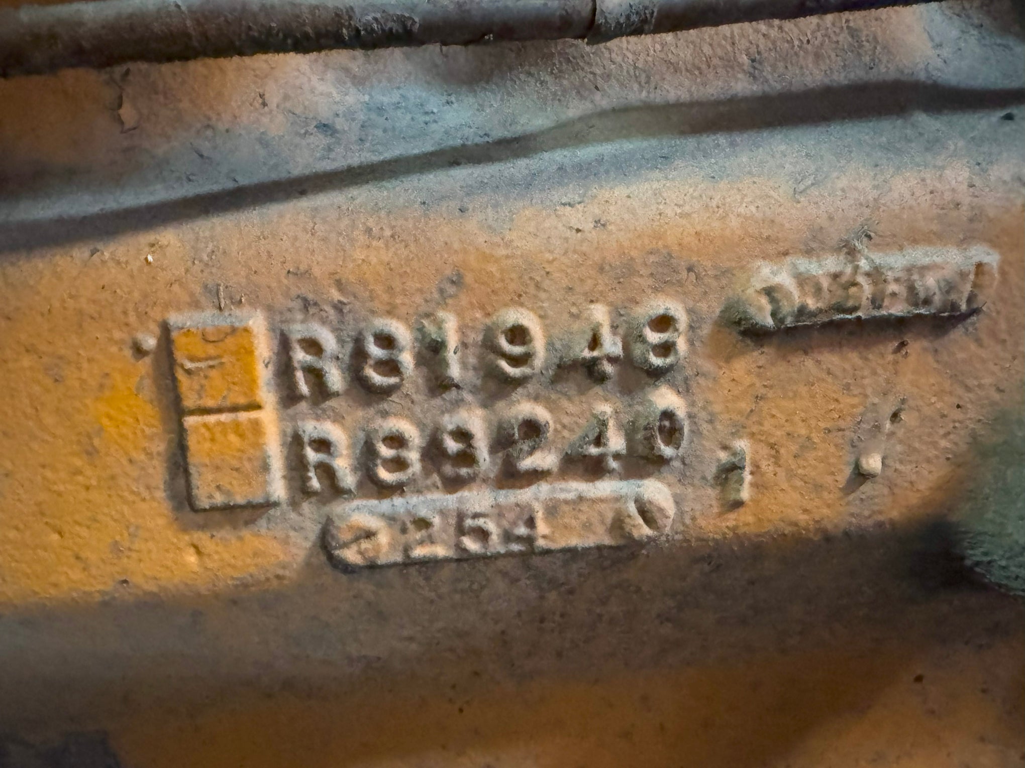 R81948 - R88240 John Deere Block Casting