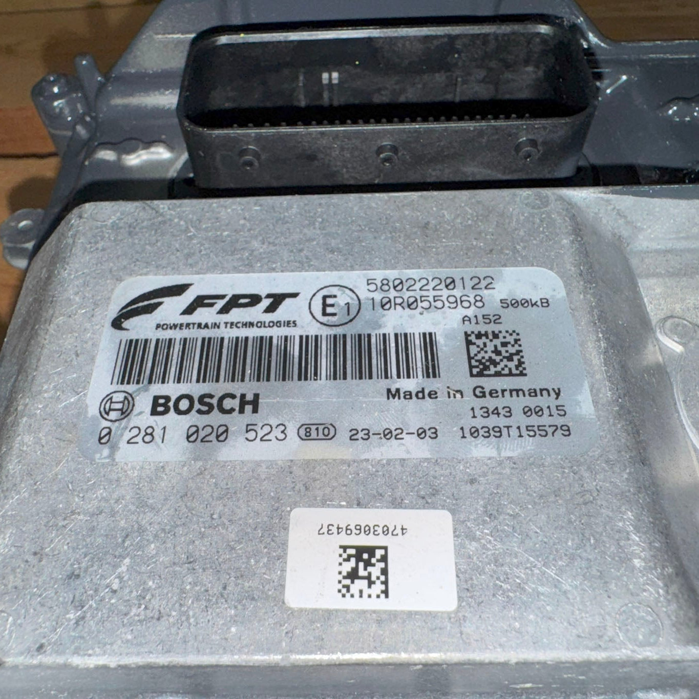 ECU - 5802220122 (Like New Take Off)