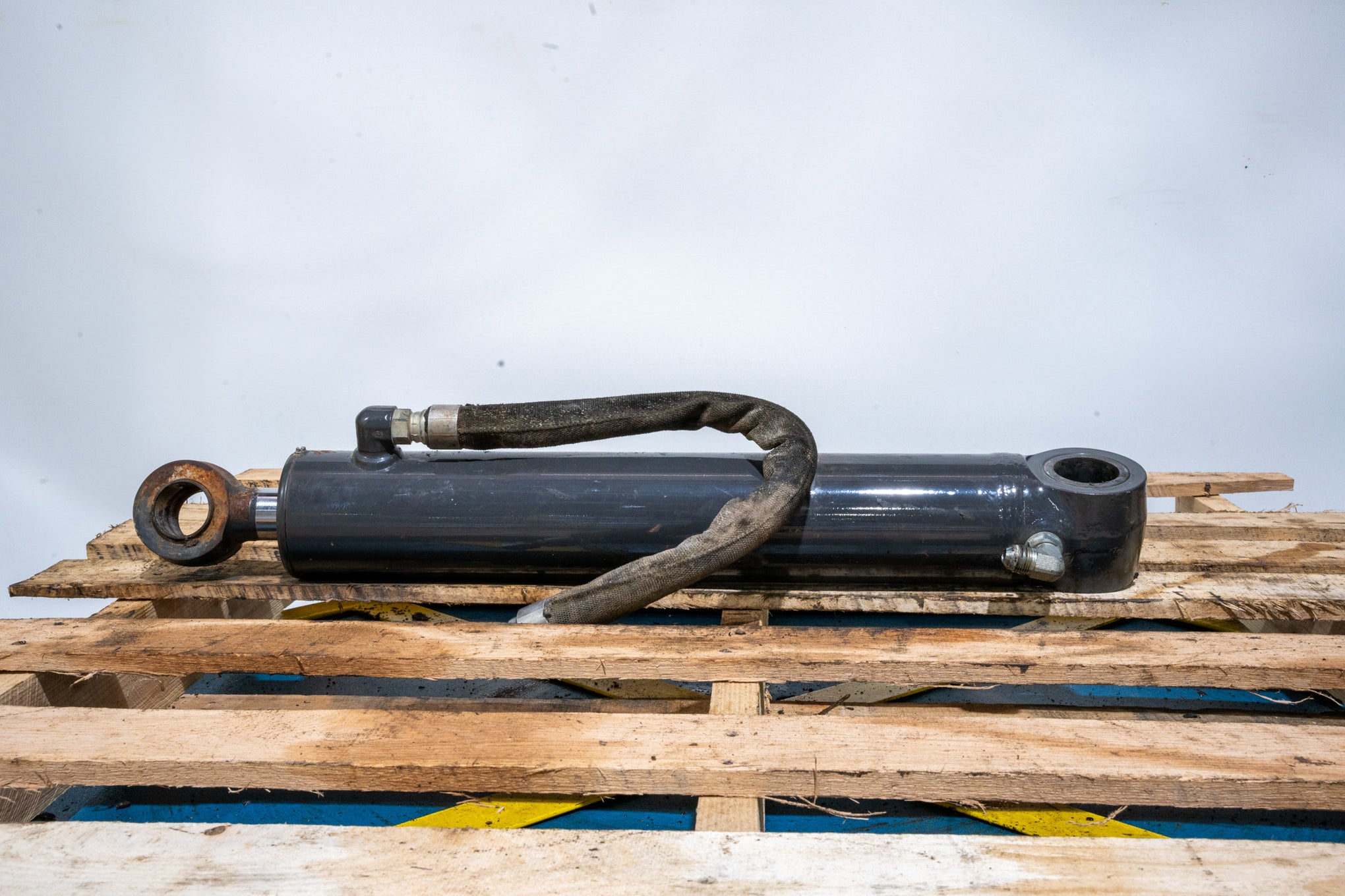 Tilt Cylinders - 47685048U