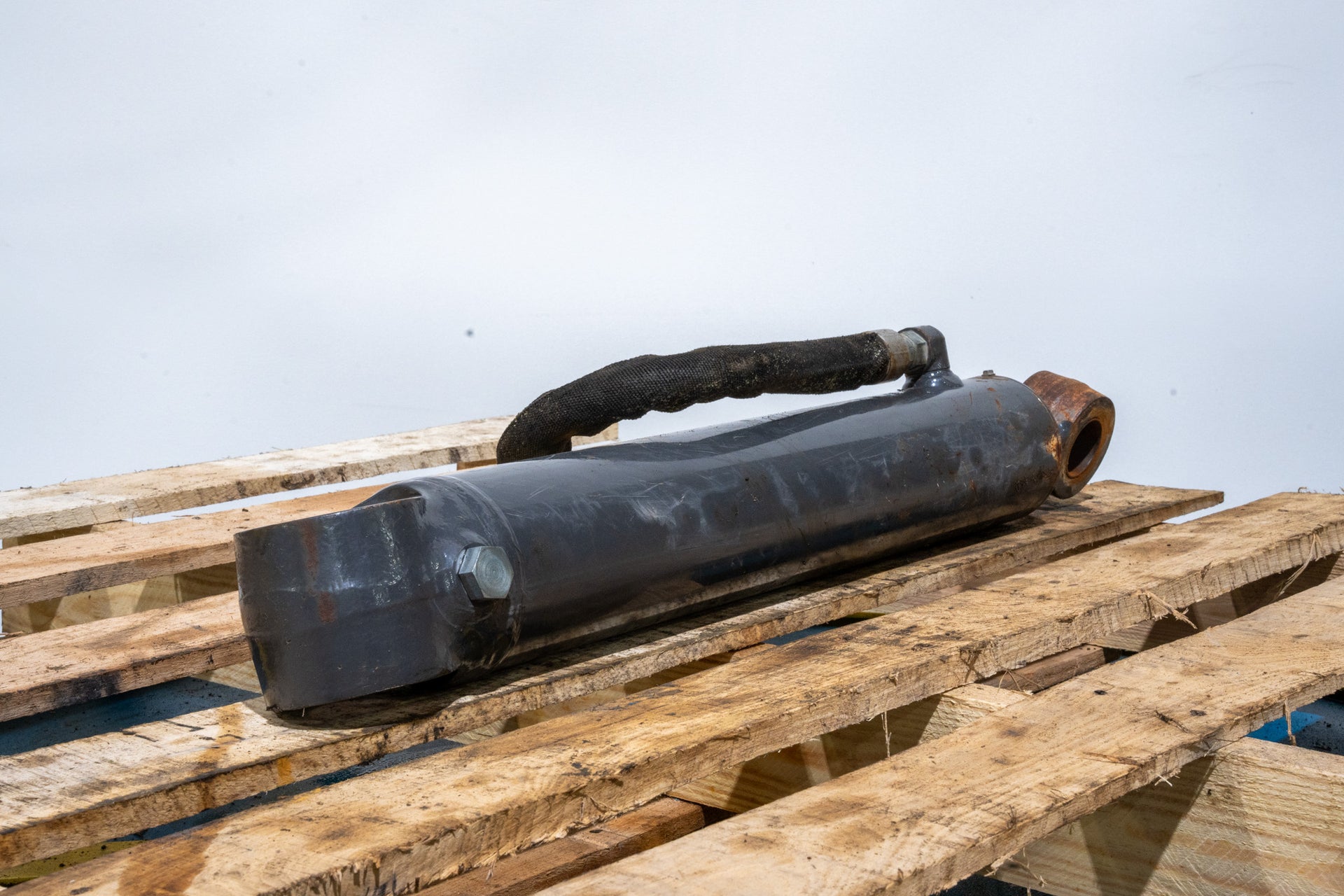 Tilt Cylinders - 47685048U