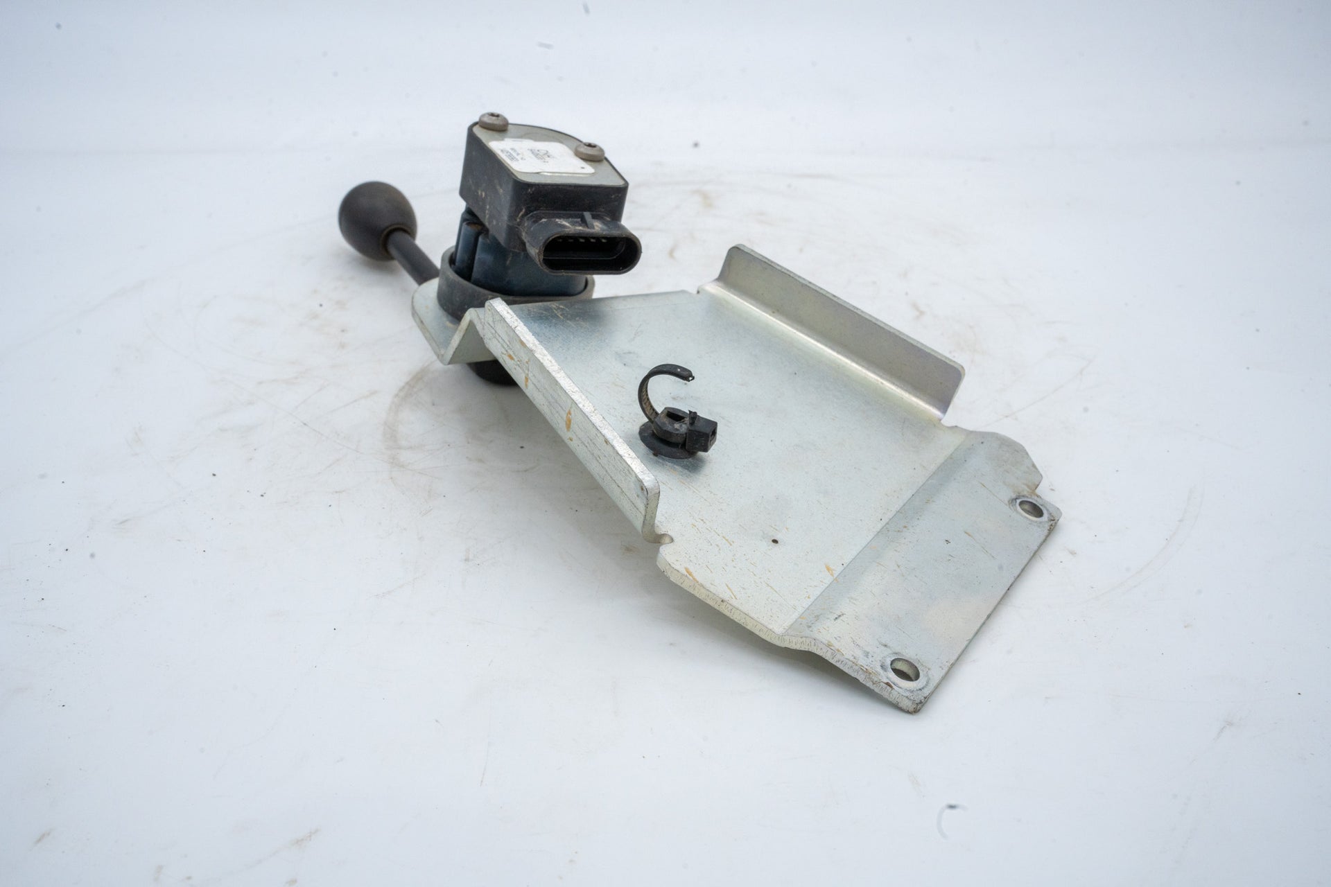Lever - 87647024AU