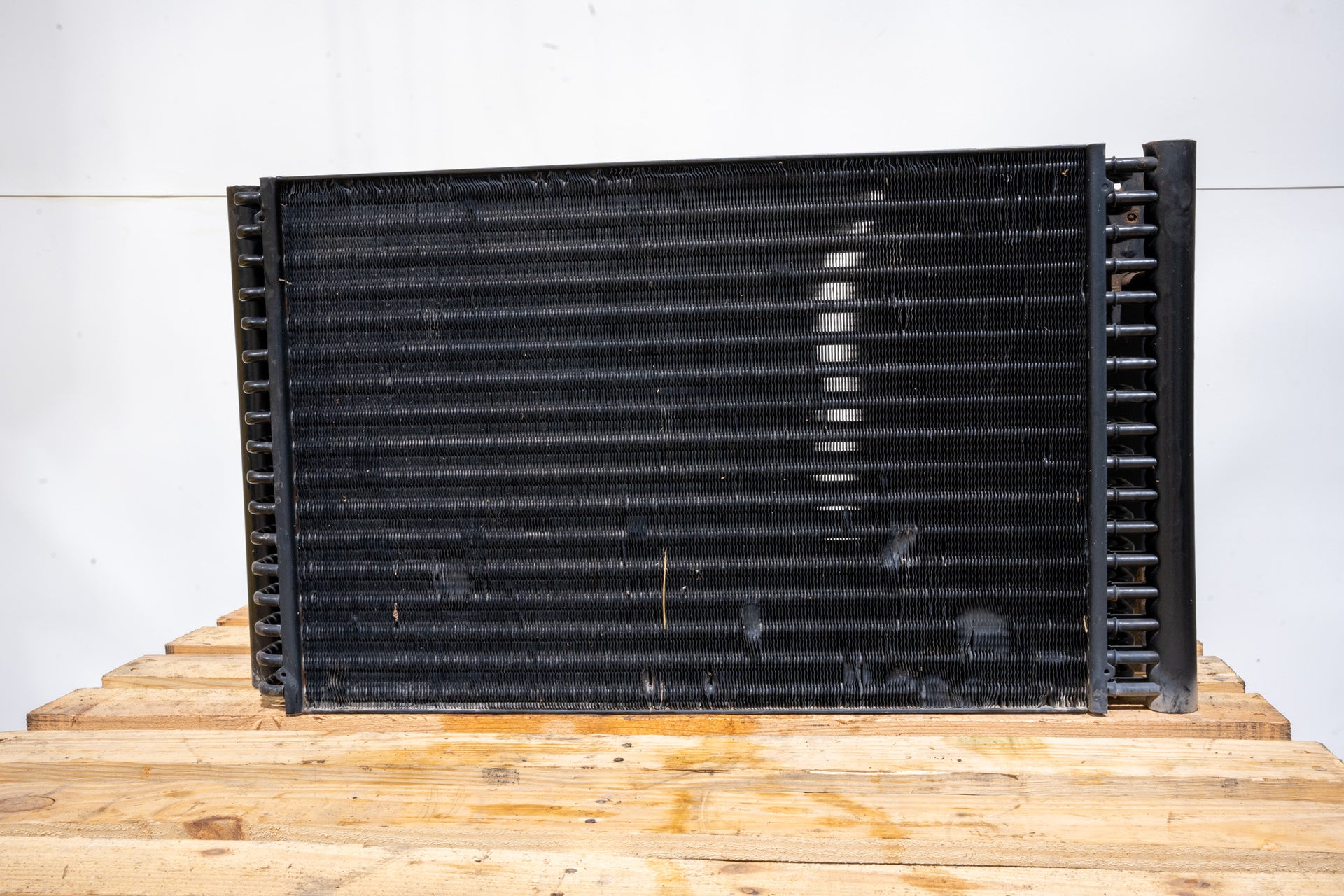 Oil Cooler - 84254901U