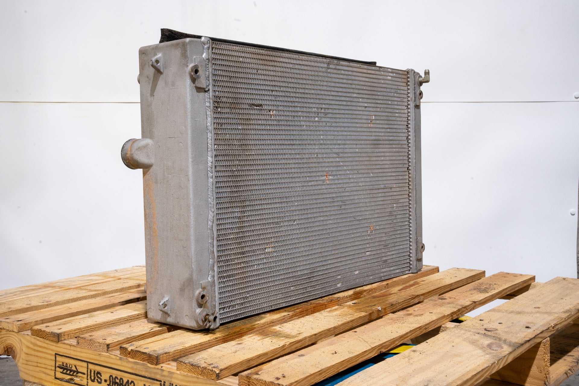 Radiator - 84262310U